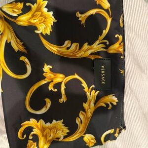 Versace Black & Gold Baroque Makeup Pouch